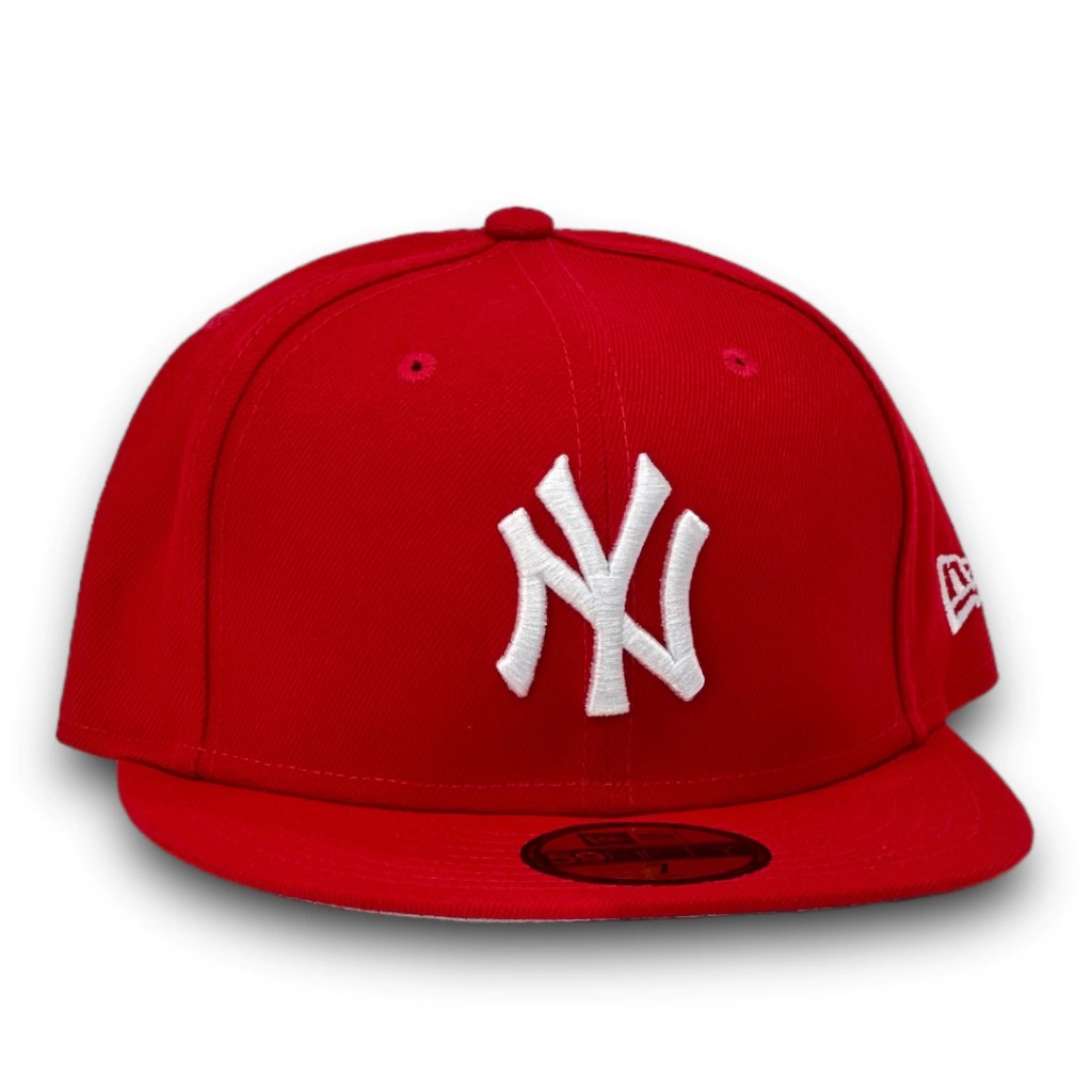 [NEGROBL267000088] YANKEES RED CLASSIC (7)