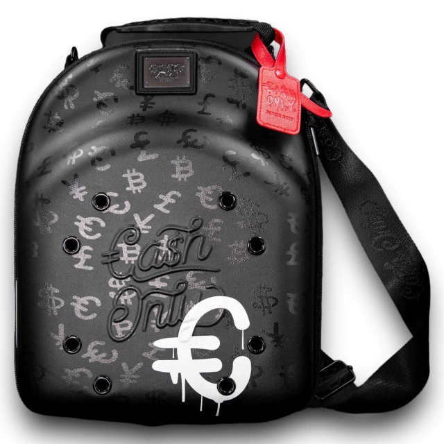 [COACAR260070] CARRIER BLACK BLACK GRAFFITY