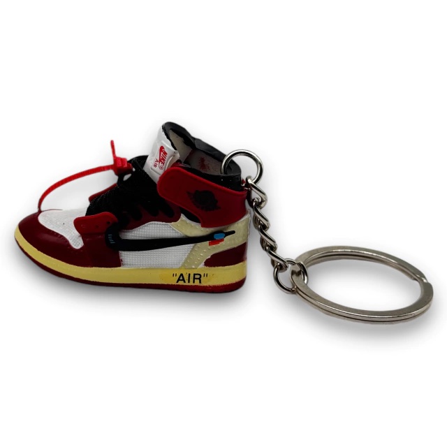 [TEALLA260053] LLAVERO RETRO 1 RED OFF WHITE