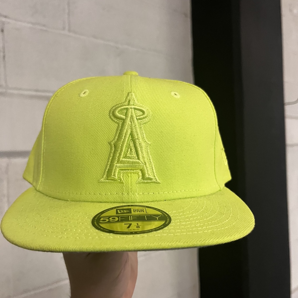 [NEGVEVE267180061] ANGELS NEON GREEN CLASSIC (7 1/8)