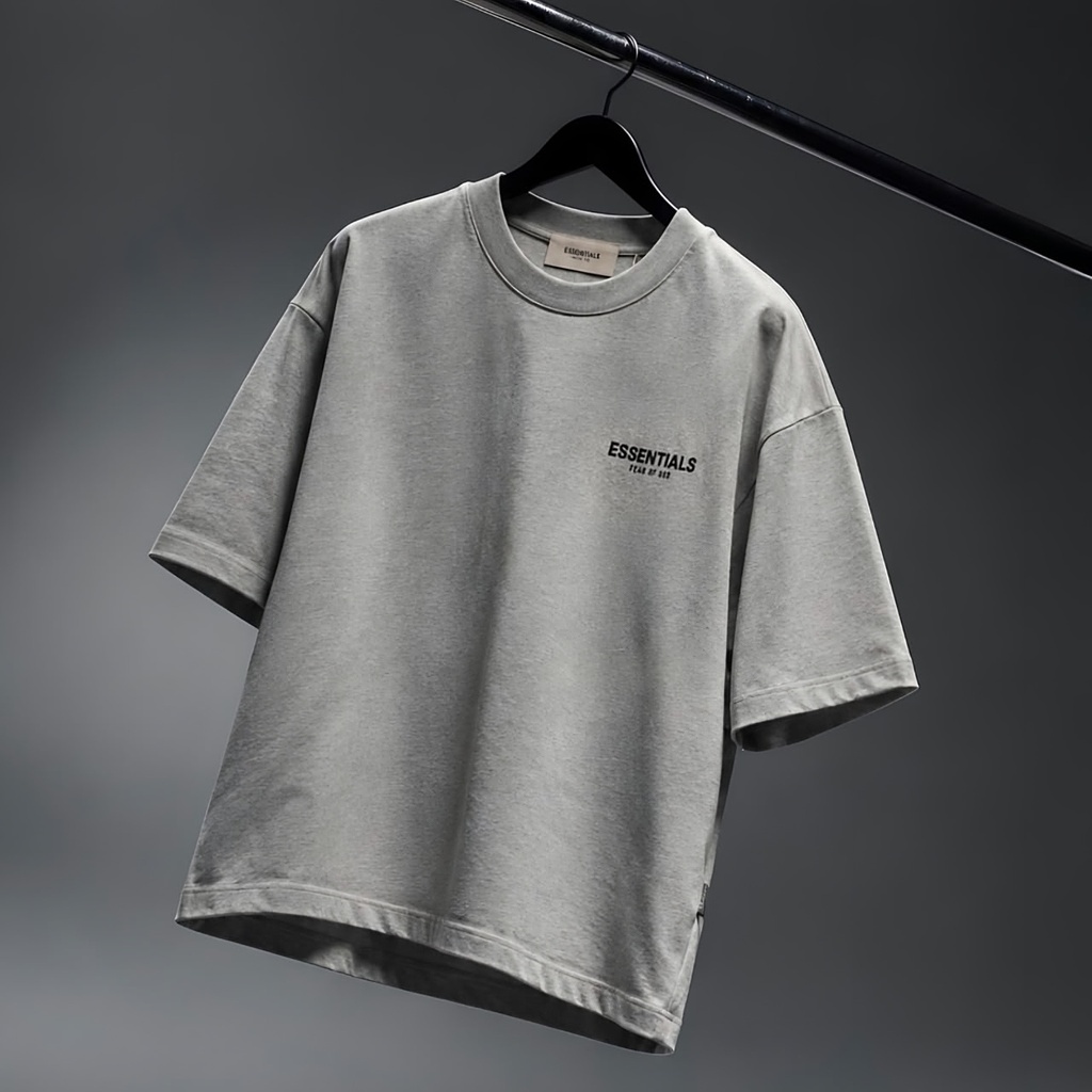 ESSENTIALS PLAYERA GRIS