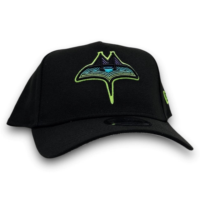 [NEGAZRO26OS0100] RAYS BLACK NEON 9FORTY