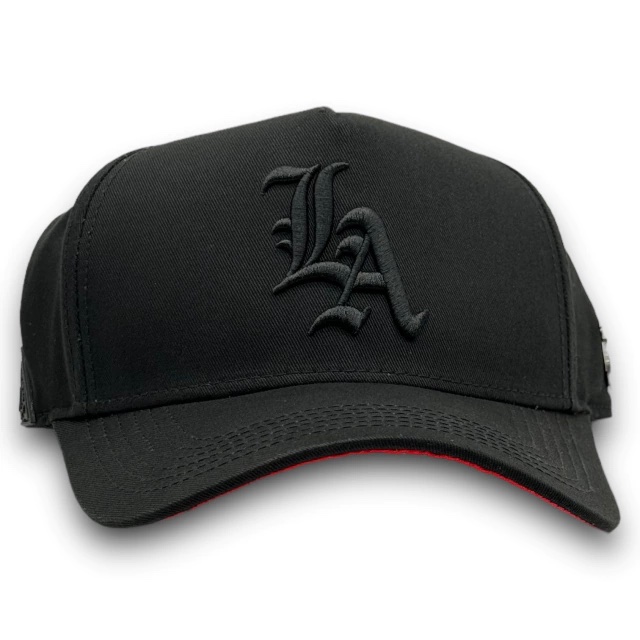 LIMITED EDITION BLACK LA CURVA