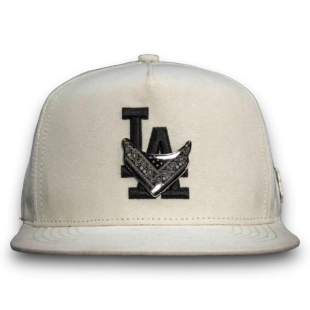 [COGBEBE26OS0037] LA BANDANA BEIGE WITH BLACK SNAPBACK