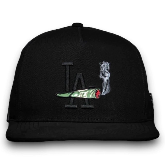 [COGNEVE26OS0070] LA SMOKE PORRO IN BLACK SNAPBACK