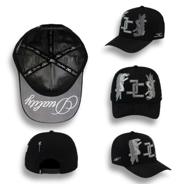 DIVINE BLACK