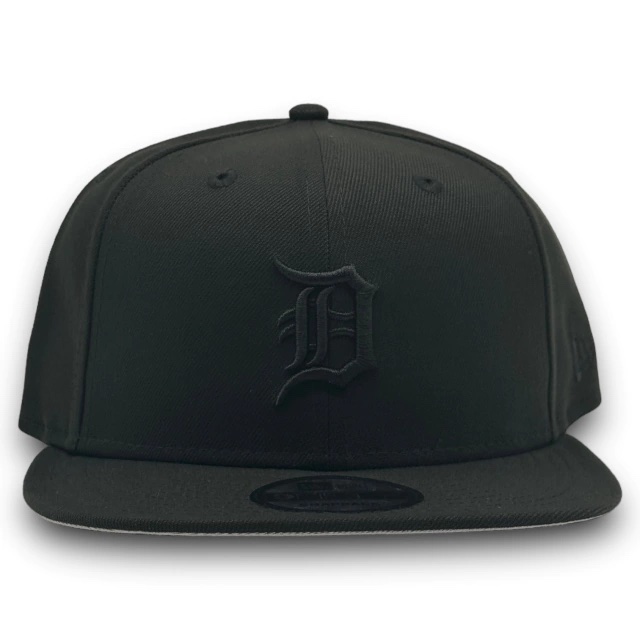 [NEGNENE26OS0100] DETROIT BLACK BLACK SNAPBACK