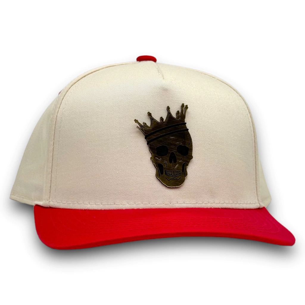 [PLGBERO26OS0029] KING SKULL BEIGE RED PLACA